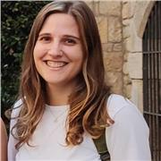 Soy graduada en Geografía y actualmente me encuentro preparando las oposiciones. Me ofrezco para dar clases a todos los niveles